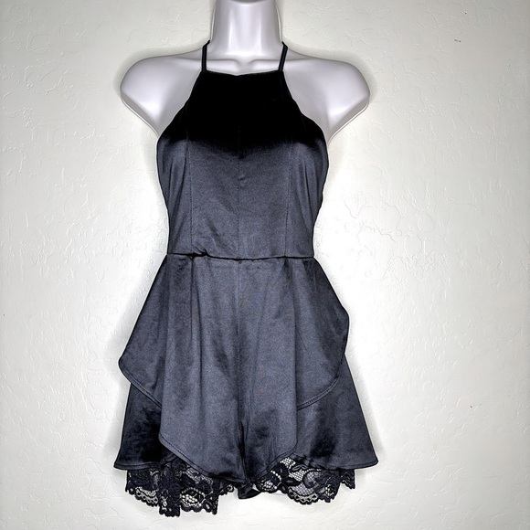 Lace Trim Satin Backless Romper Black S - Picture 1 of 10
